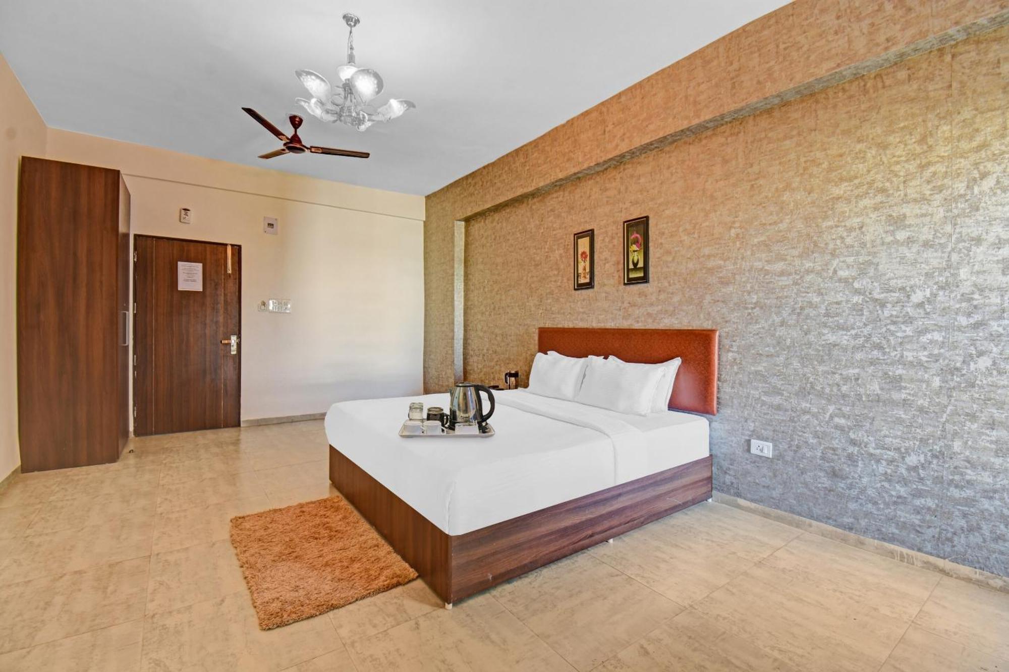Townhouse Classio Suites Sirdi Kültér fotó