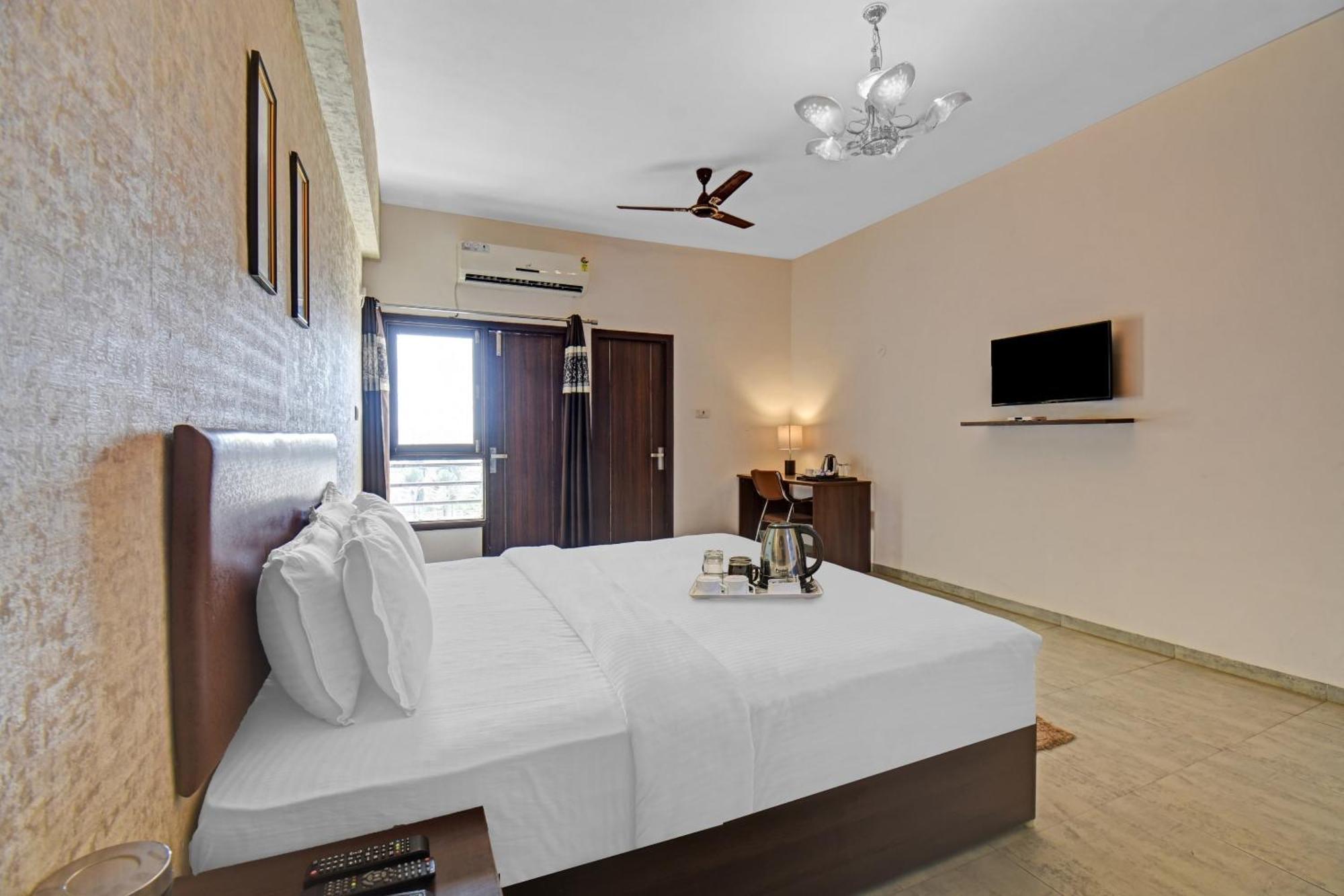 Townhouse Classio Suites Sirdi Kültér fotó