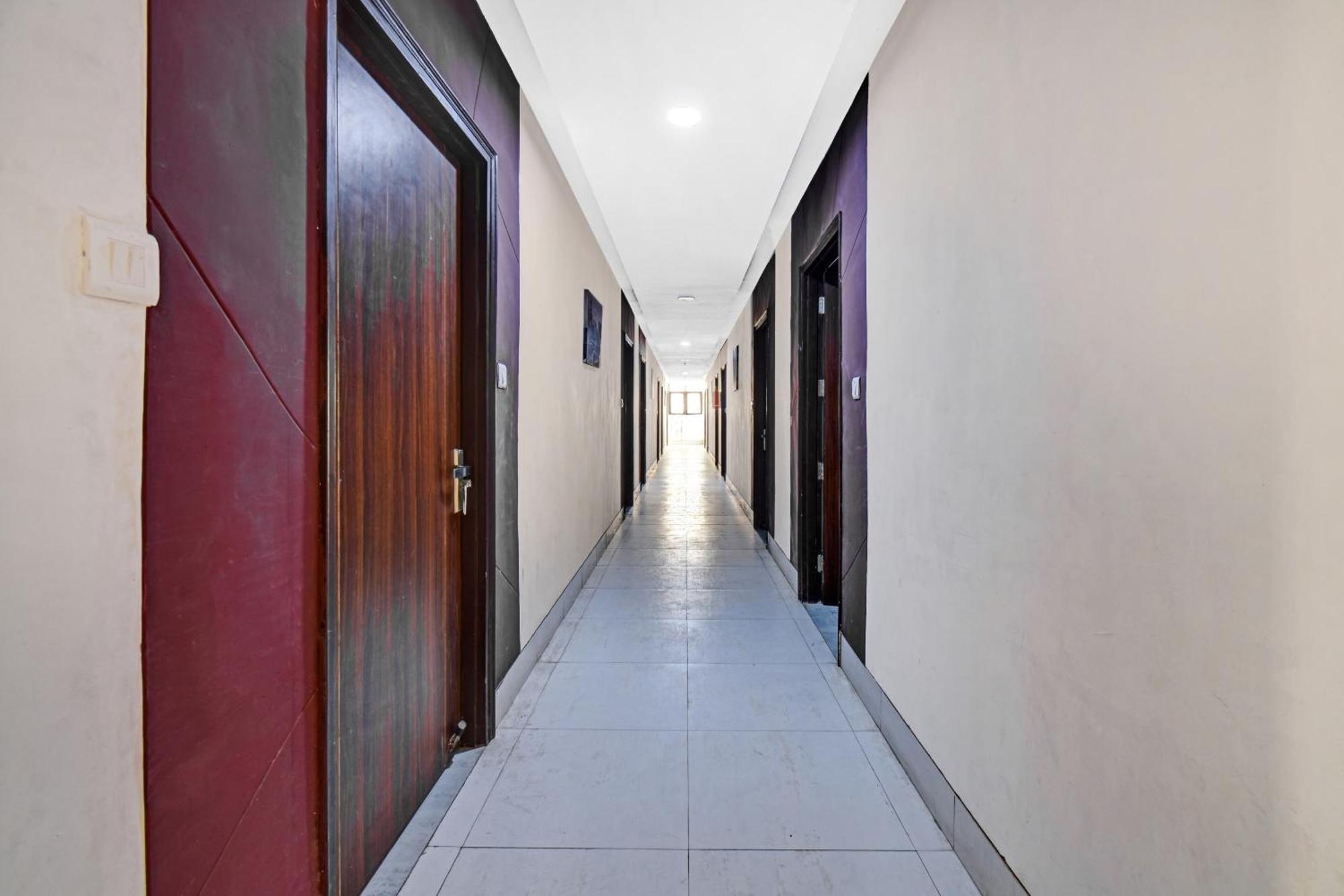 Townhouse Classio Suites Sirdi Kültér fotó