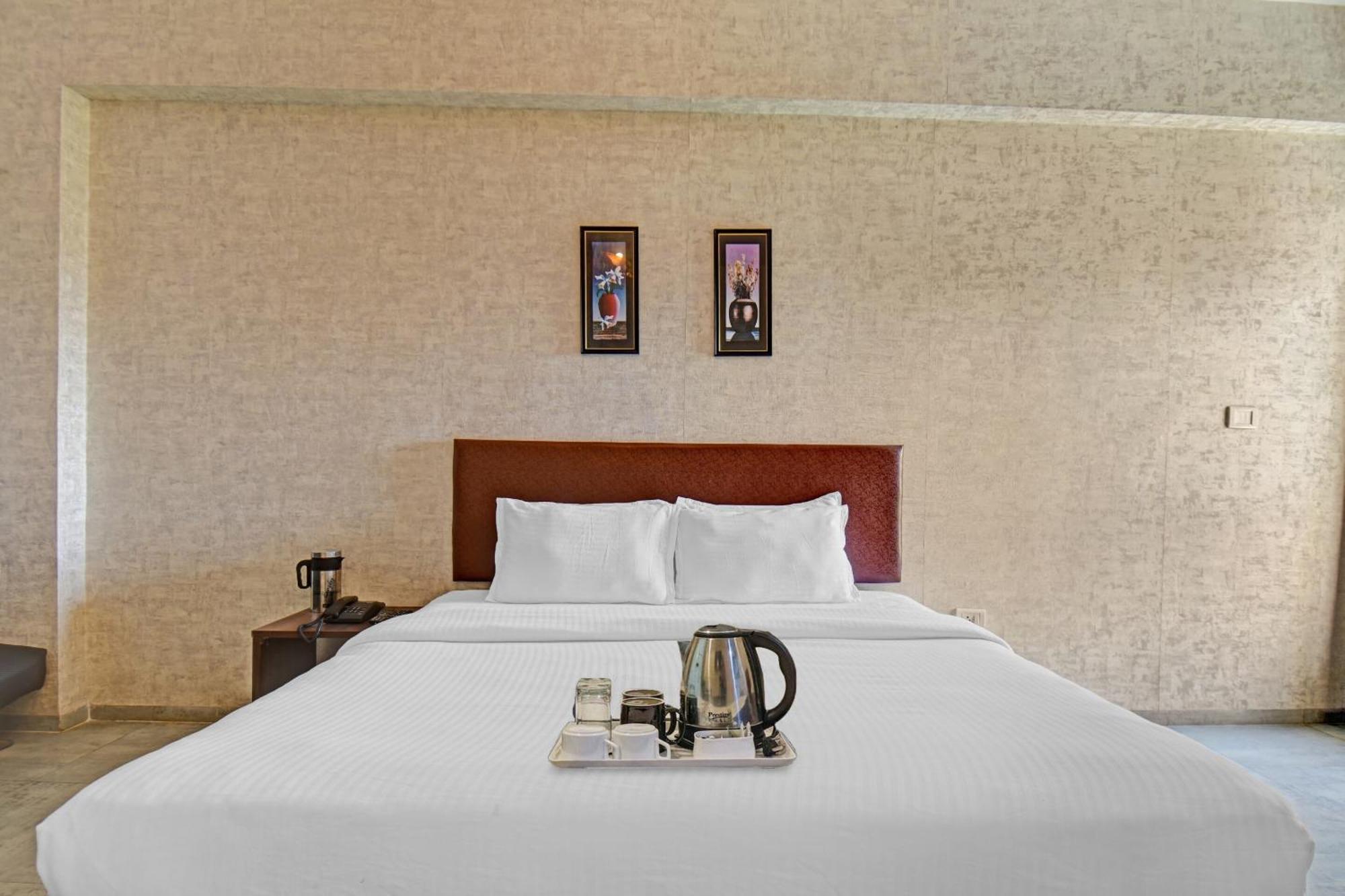 Townhouse Classio Suites Sirdi Kültér fotó