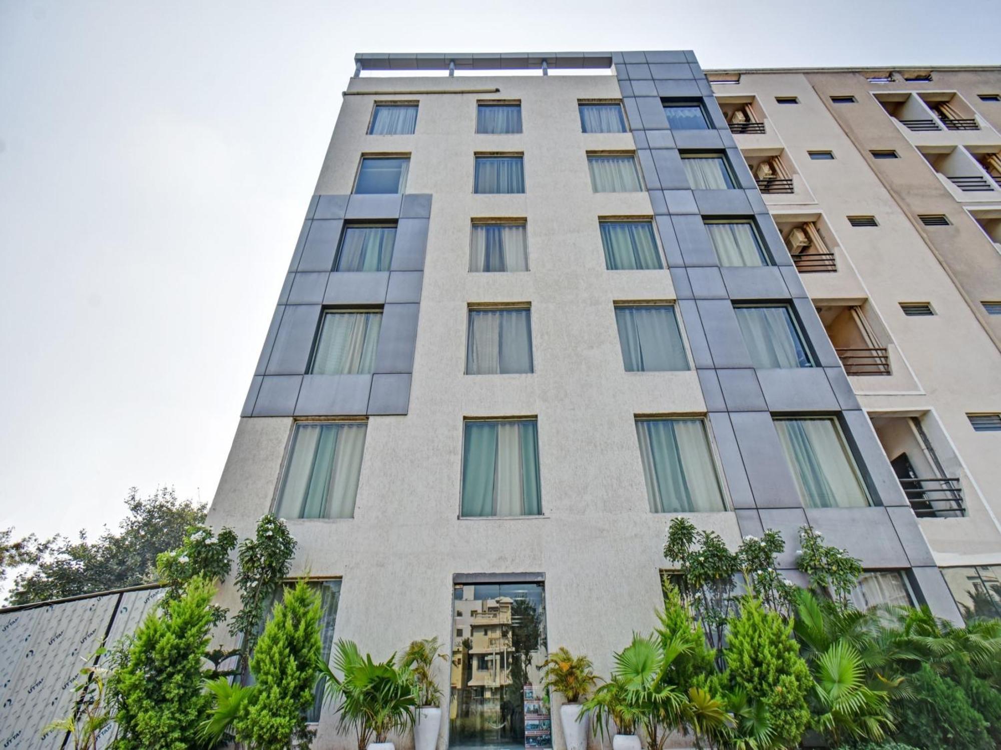 Townhouse Classio Suites Sirdi Kültér fotó